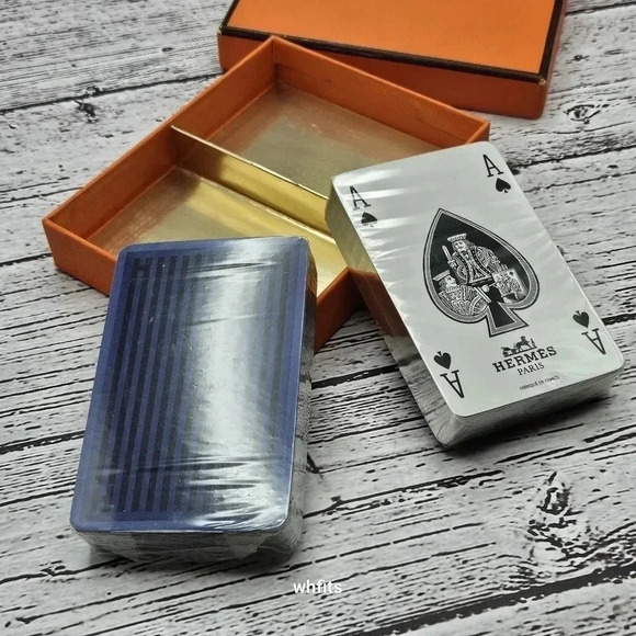 Hermes Playing Cards 2 Decks - Picture 2 of 6